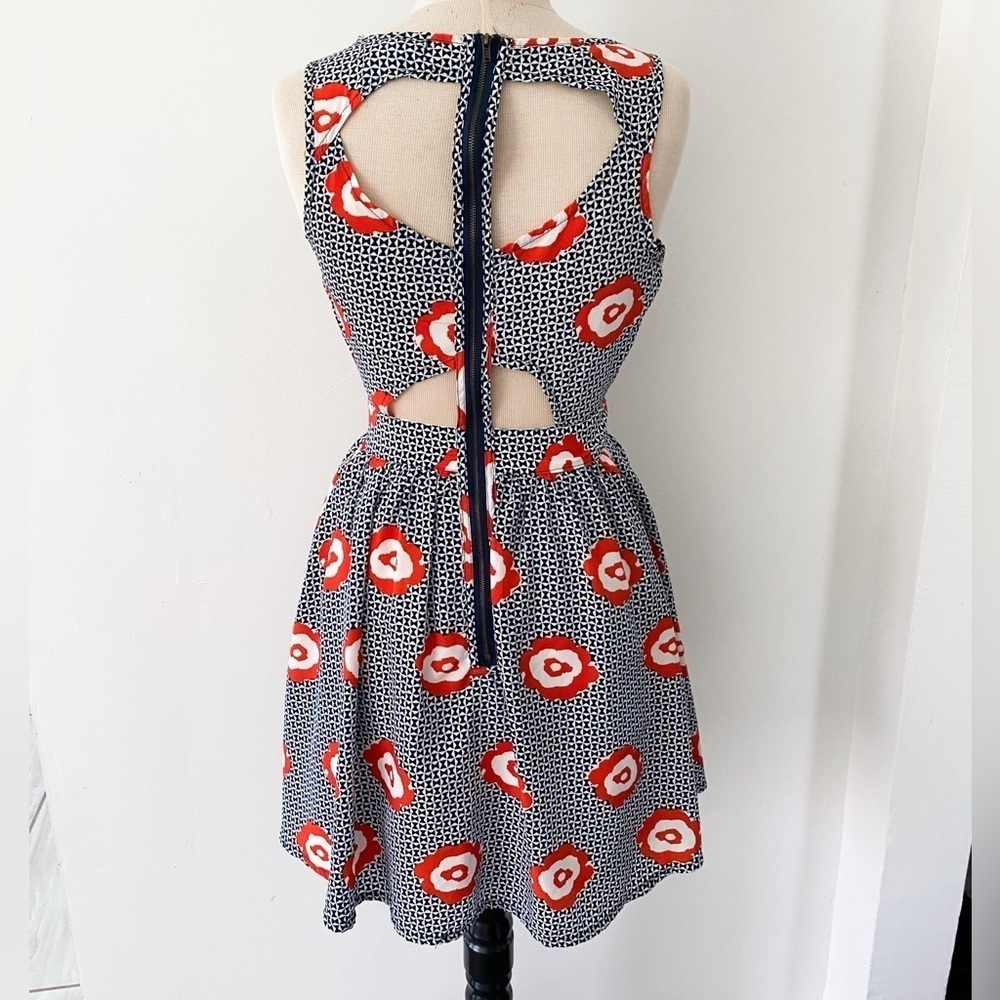 Pinky Retro Floral Cut Out Dress, Size Small, Navy, White, Red - Picture 5 of 11